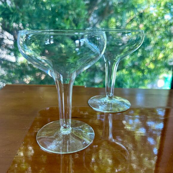 Vintage Coupe Glasses Set of 2 – Clear Stemmed Cocktail or Champagne Glasses - Picture 2 of 11